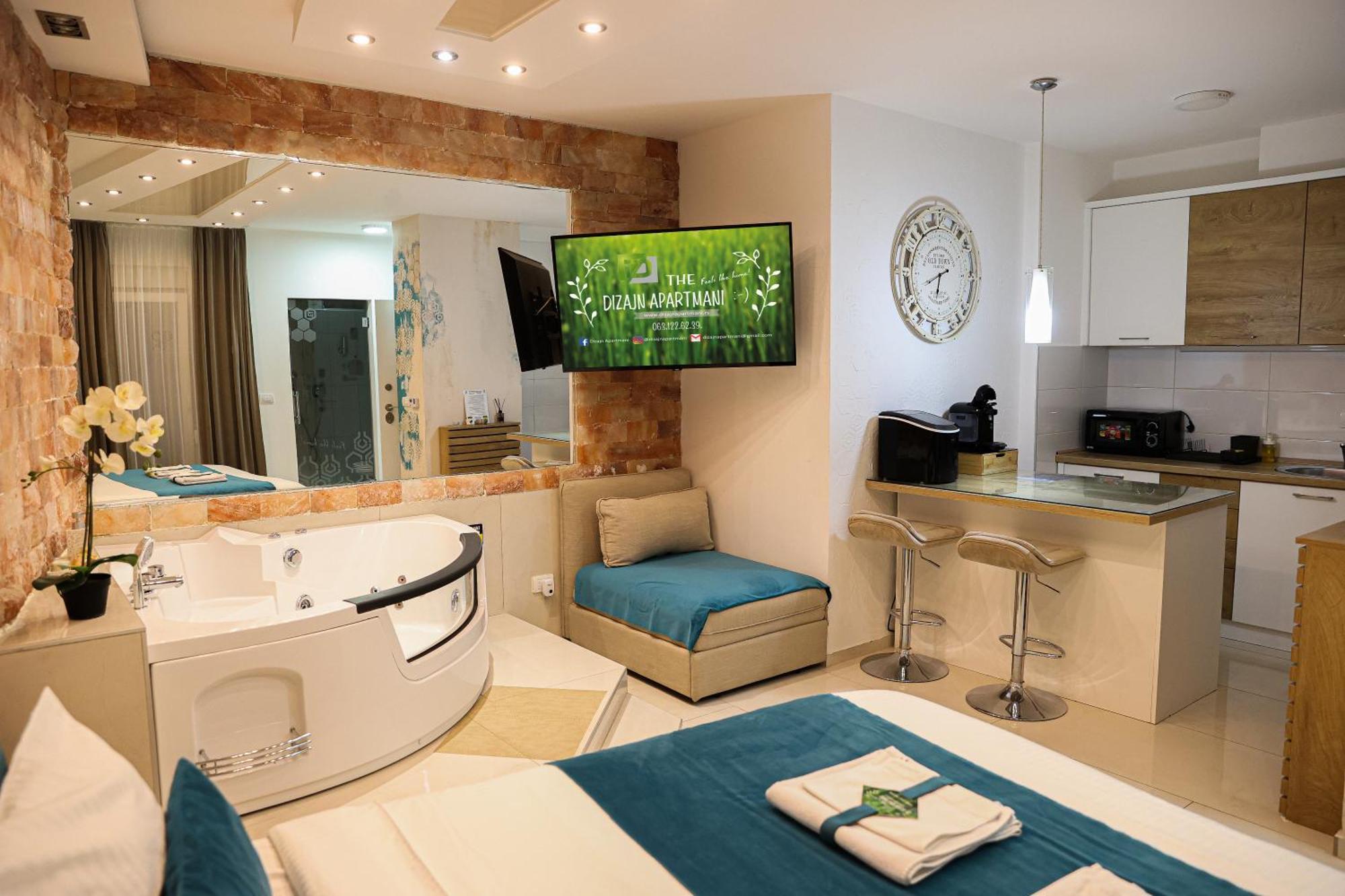 Design Apartment Premium Spa Lux 4 Star "Dubai" Completely Private Wellness & Spa Free Included Sauna & Jacuzzi & Salt Wall & Fire Place & 3D Ceilings & Business Wifi & Netflix & Keyless Code Entry & Full Smart App & Secure 2 Parking Place Ćuprija Eksteriør billede
